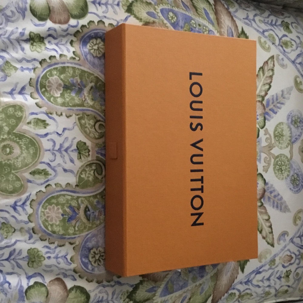 Louis Vuitton Vibrant Orange Box